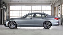 2018 BMW 530e vs. 2017 Cadillac CT6 Plug-In