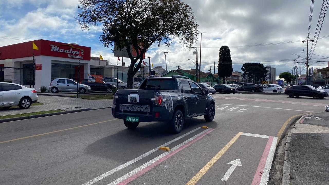 Flagra Renault Oroch traseira