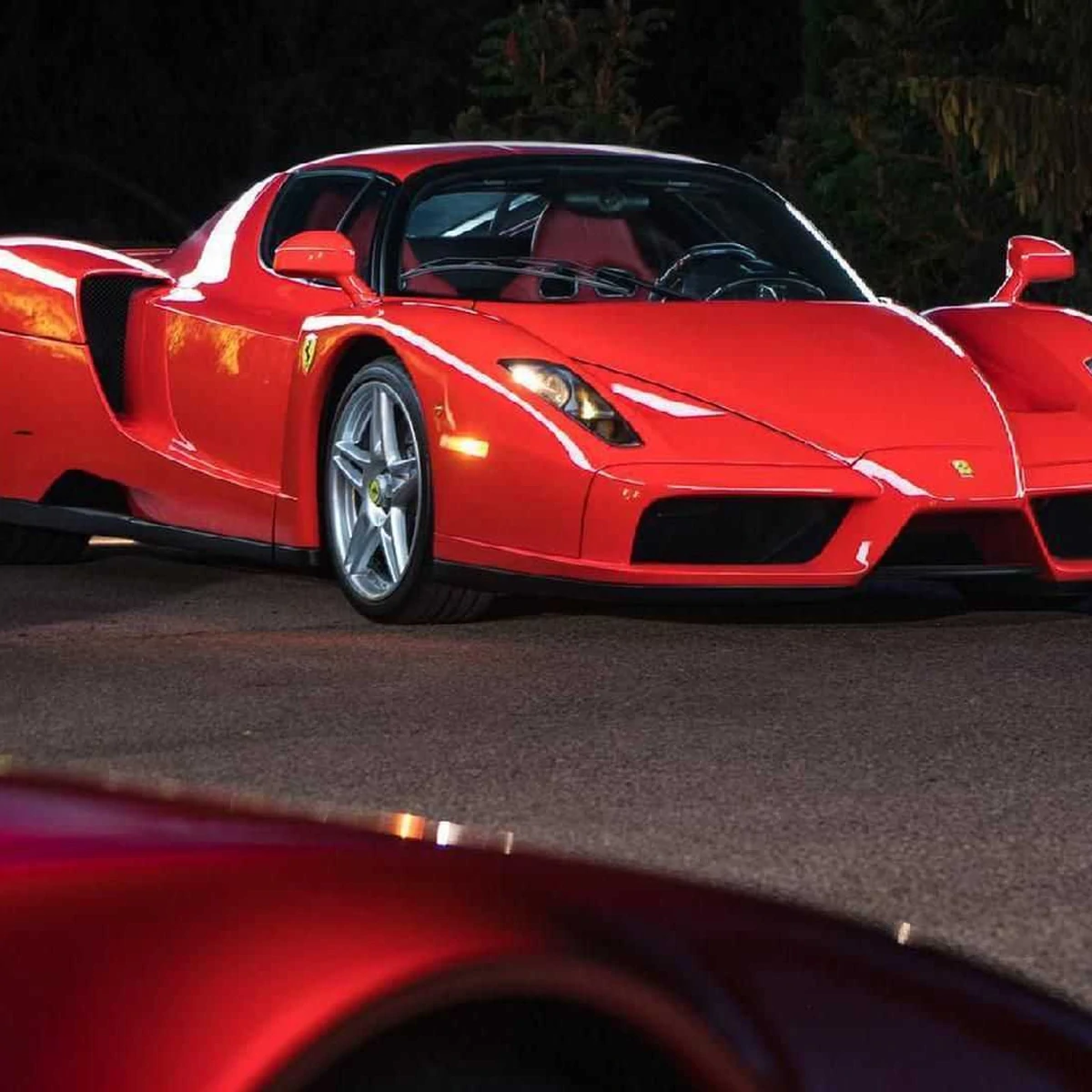 2003-ferrari-enzo-sells-for-3.