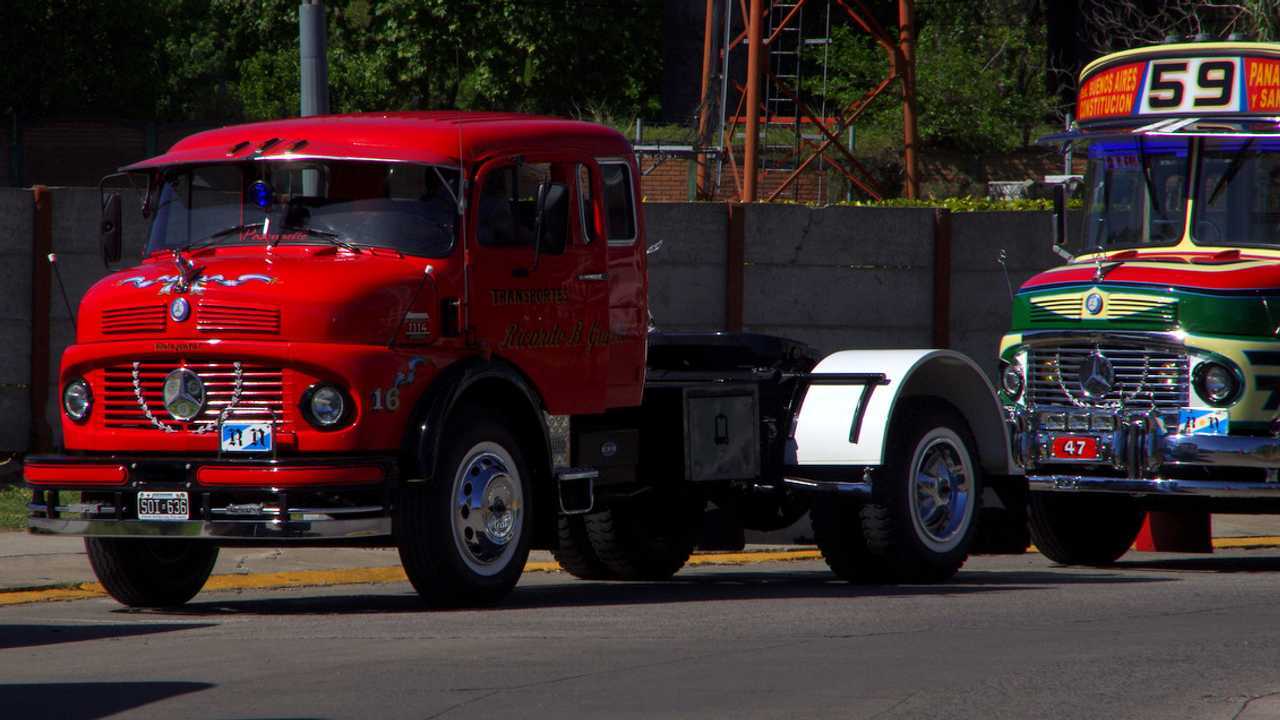 70 años de Mercedes-Benz Argentina: la caravana que faltó