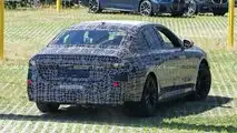 Neuer BMW 5er (2023) als Hybrid erwischt