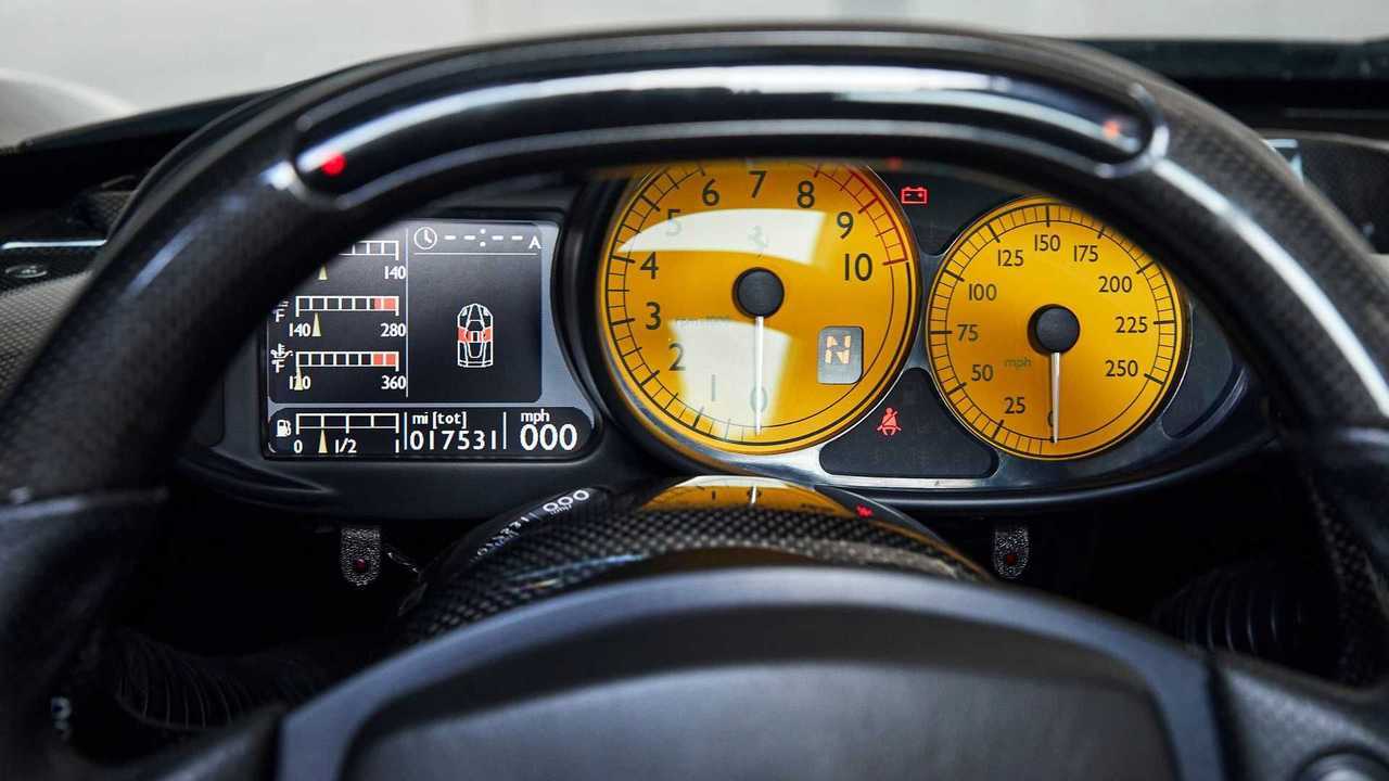 Ferrari Enzo Ferrari negro del 2003 a subasta