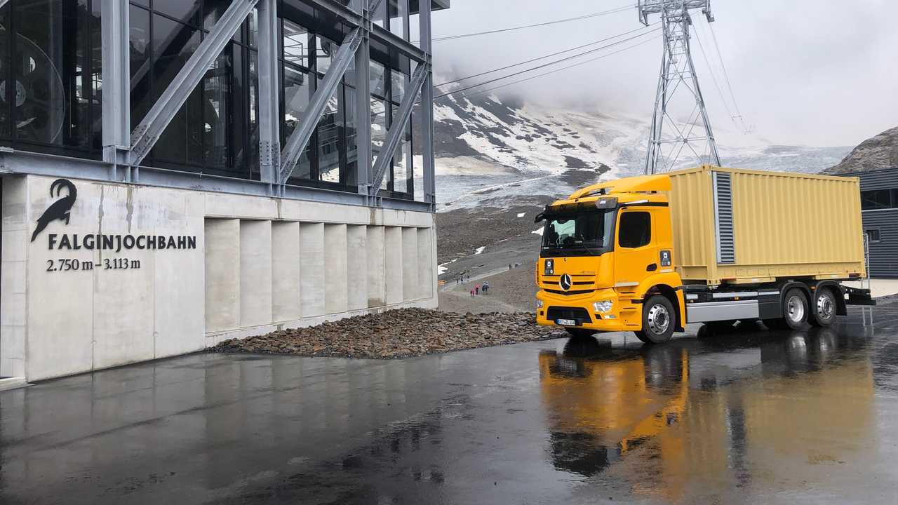 Mercedes-Benz eActros, i test ad alta quota