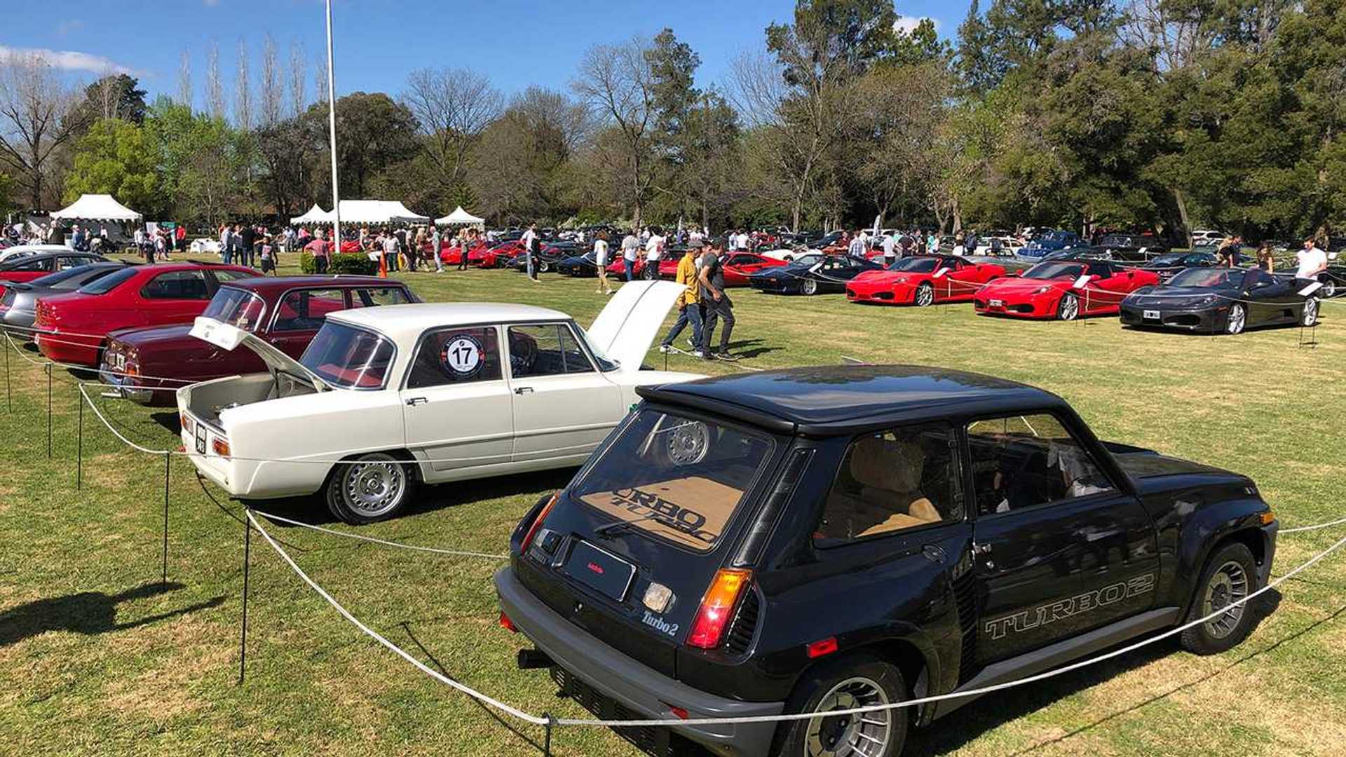 Classic Park galería de fotos y videos con todos los autos del