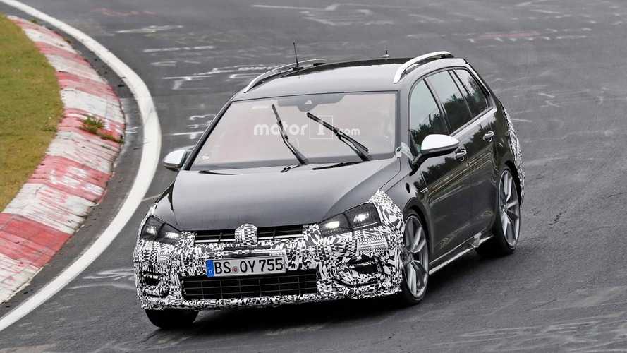 VW Golf R Variant facelift spy photo