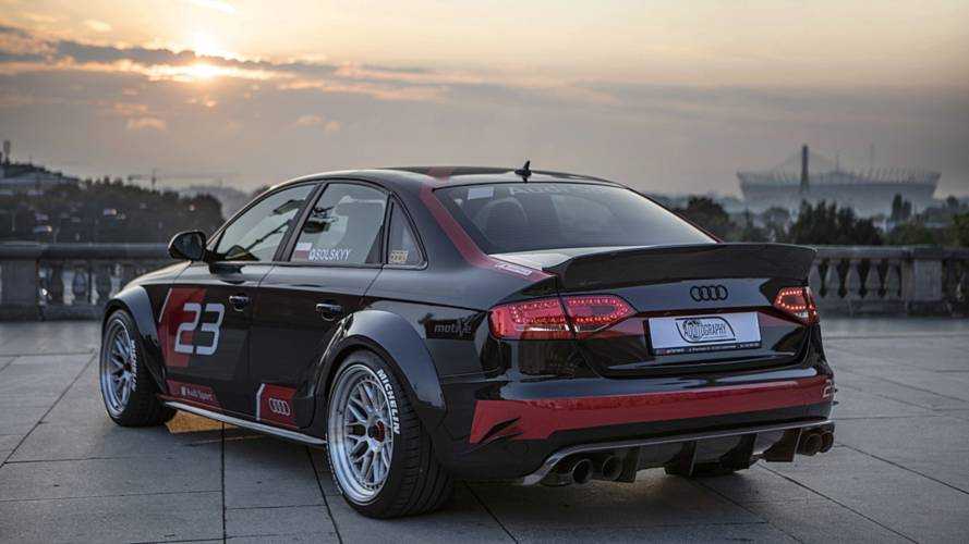 Audi A4 V8 quattro