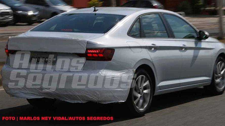 Flagra novo VW Jetta BR