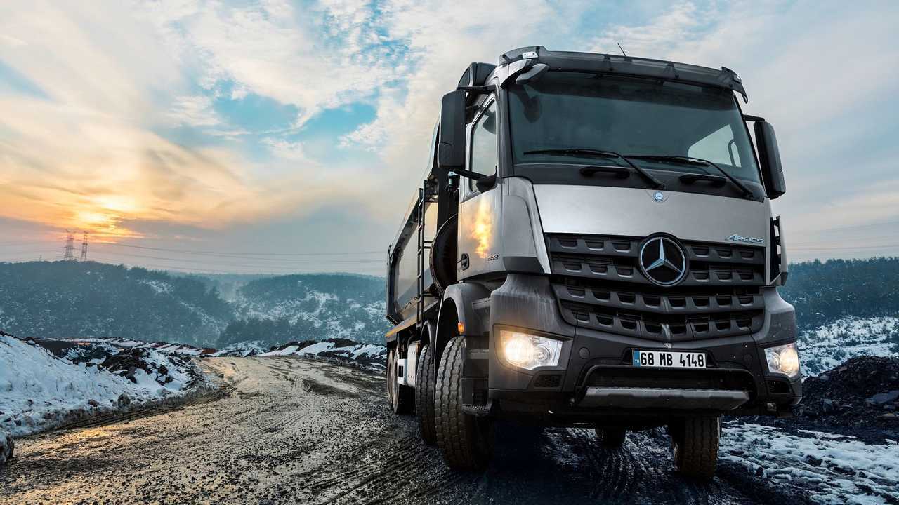 Mercedes-Benz Arocs 4148 K