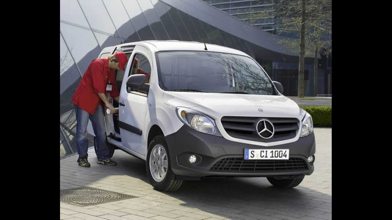 Mercedes apresenta o Citan 2013, irmão gêmeo do Renault Kangoo