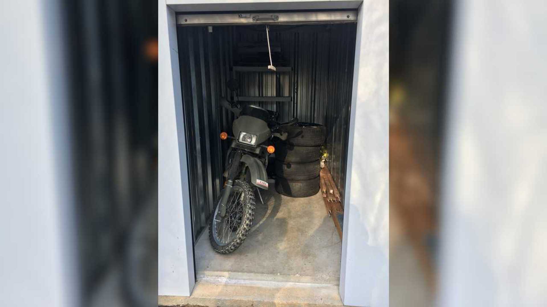 how to store bikes outside in winter