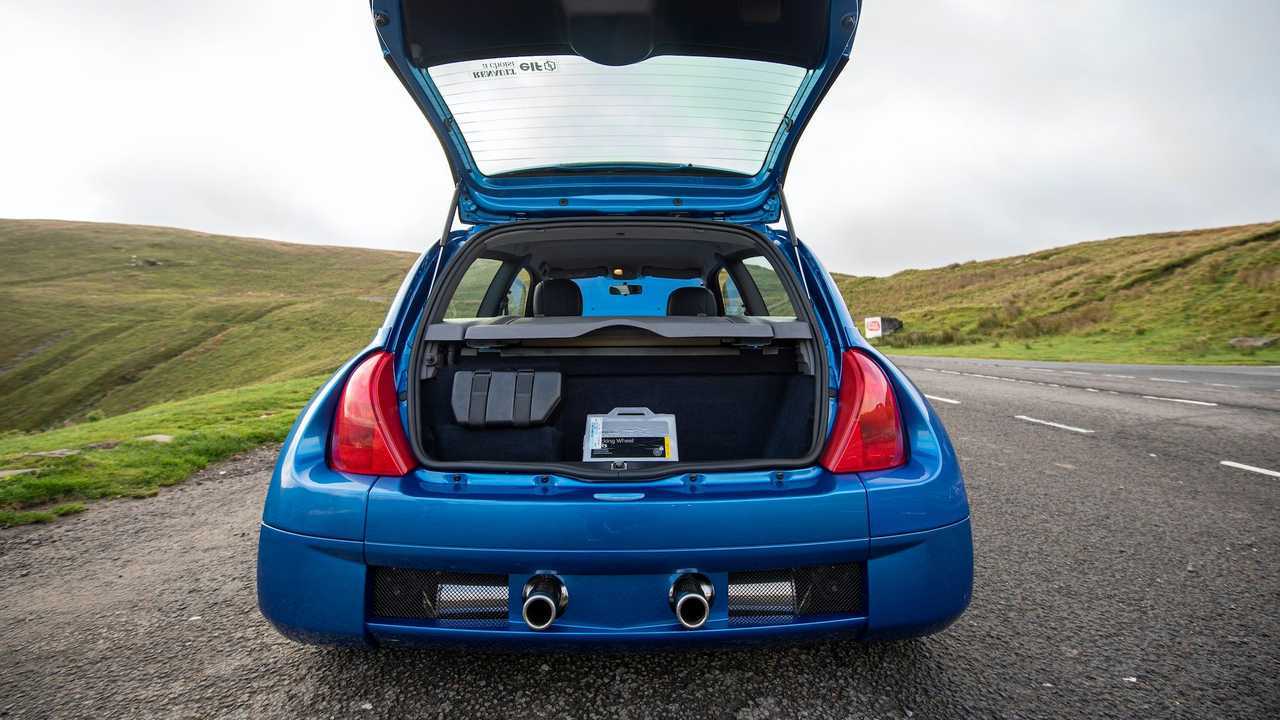Renault Clio V6 (2002)