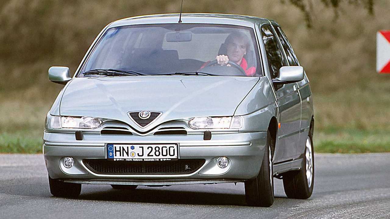 Alfa Romeo 145 y 146