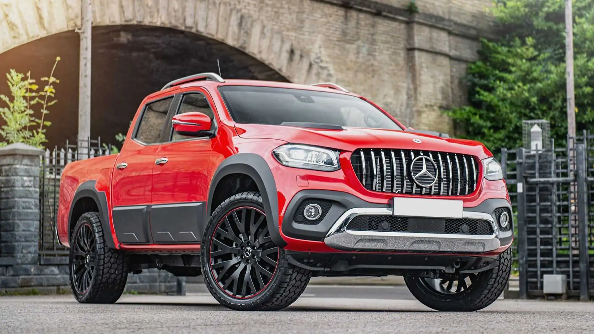 Catwalk Chic Am Pickup Truck Tuner Baut Sehr Rote Mercedes X Klasse