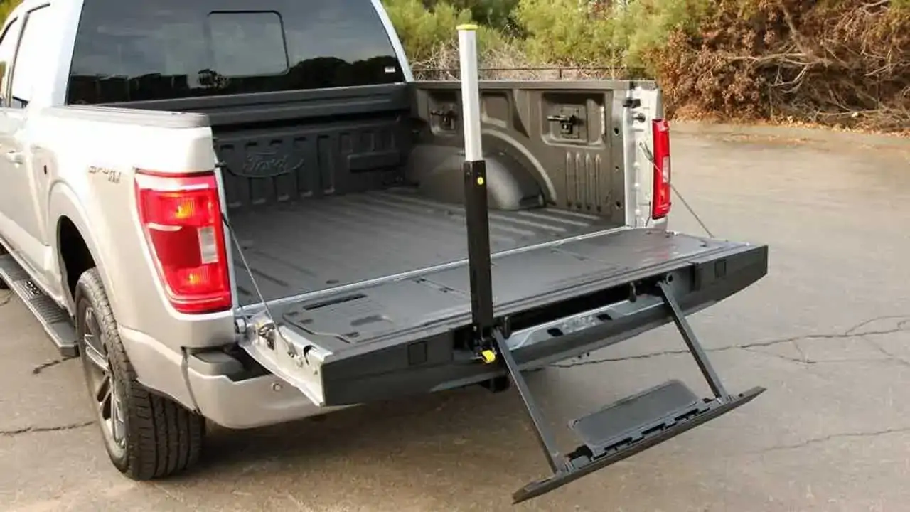 2021 Ford F-150 Review: The Truck Goes Techno