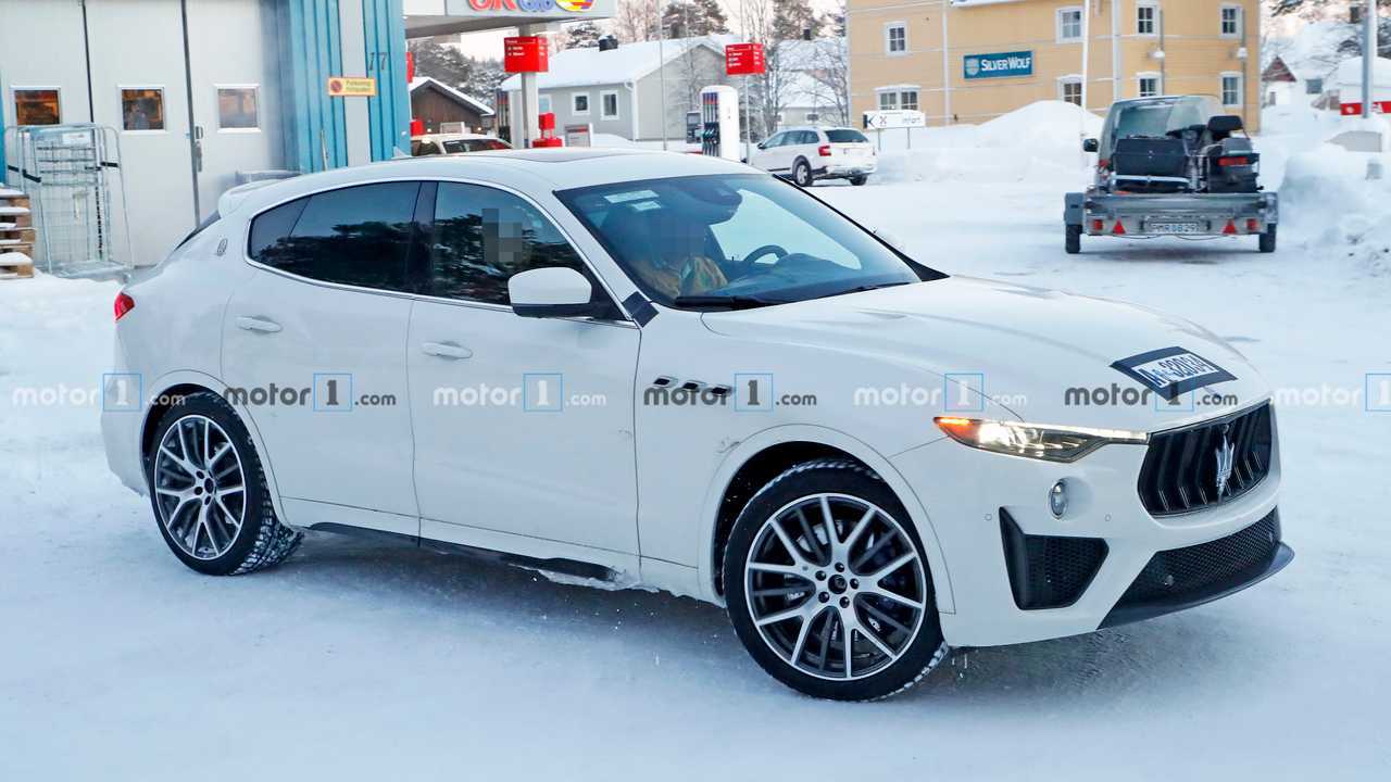 Maserati Levante Trofeo, fotos espía