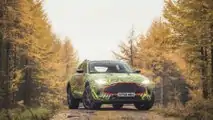 Aston Martin DBX teaser'ları