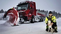 Mercedes-Benz Arocs Spazzaneve Svezia
