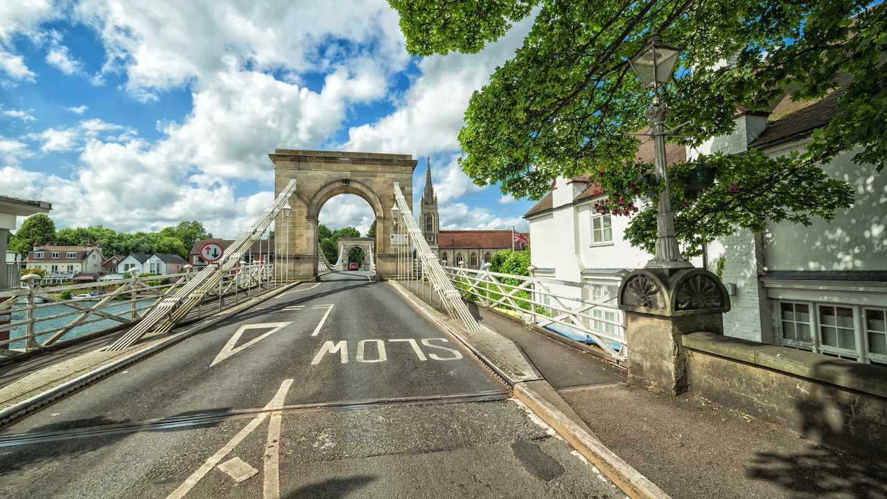 Iron Marlow bridge UK