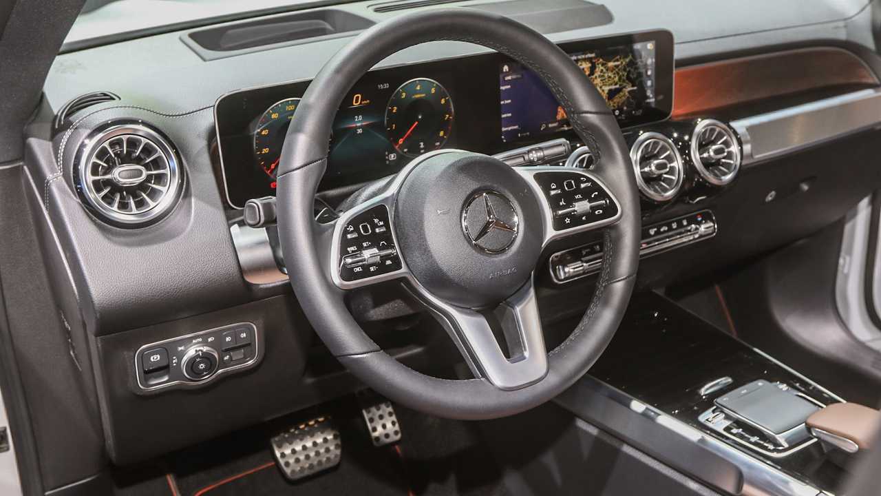 Mercedes-Benz GLB 200