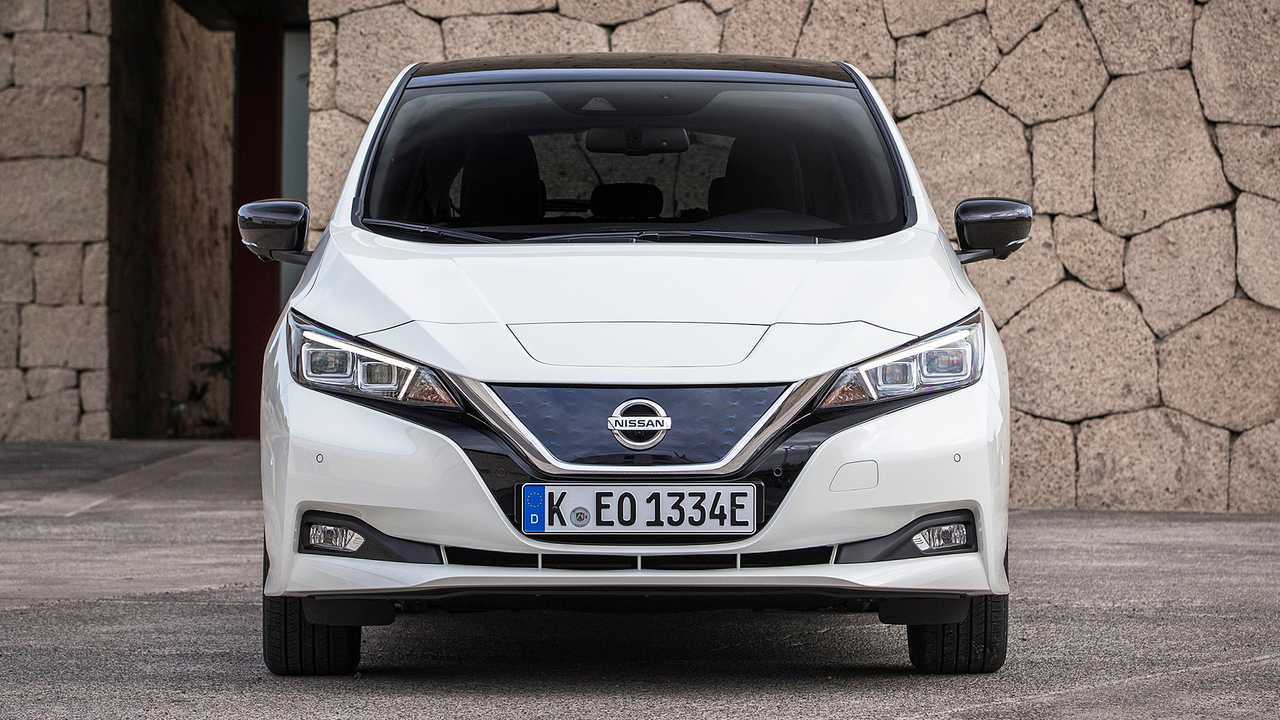 Volkswagen ID.3 vs Nissan Leaf
