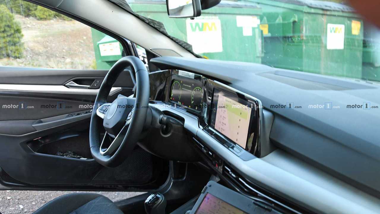 Golf 2020 interni