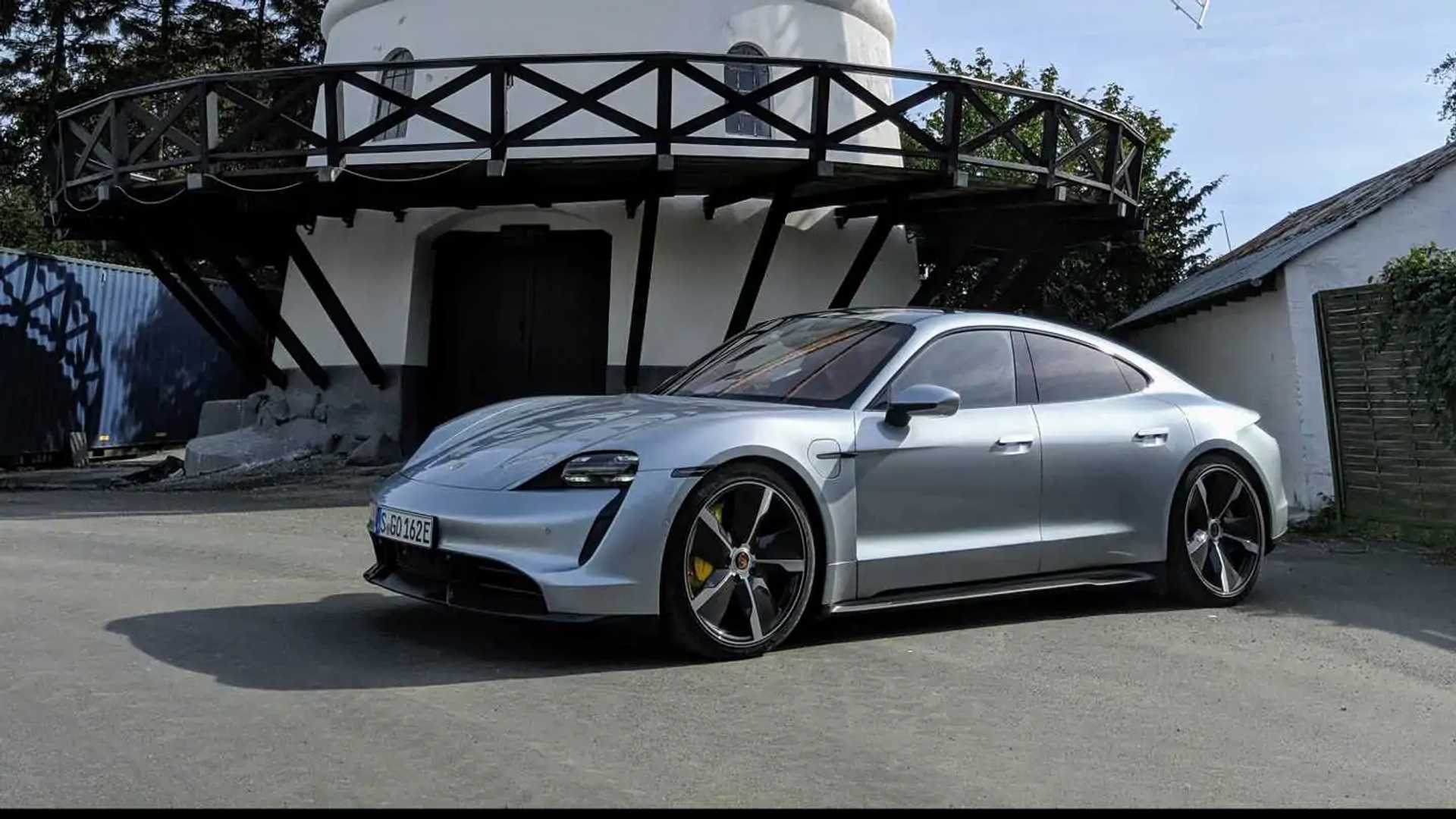 Porsche Taycan First Drive