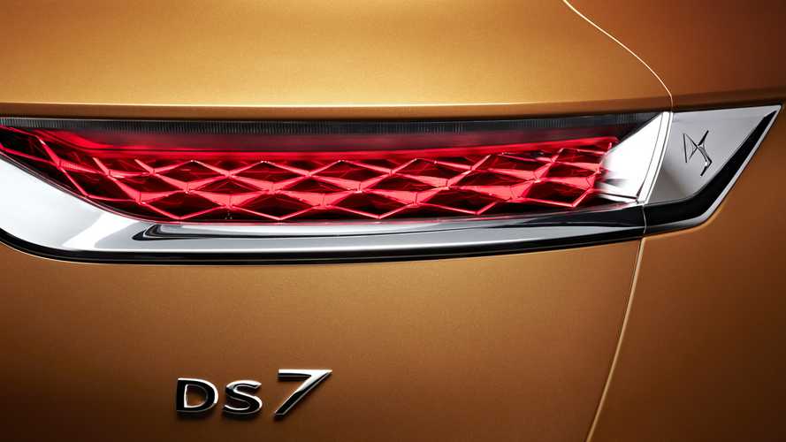 DS 7 Crossback (2017)