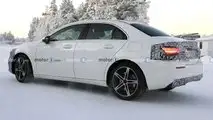 Foto spia - Mercedes Classe A sedan restyling