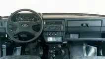 Intérieur du VAZ-2121 (1997)