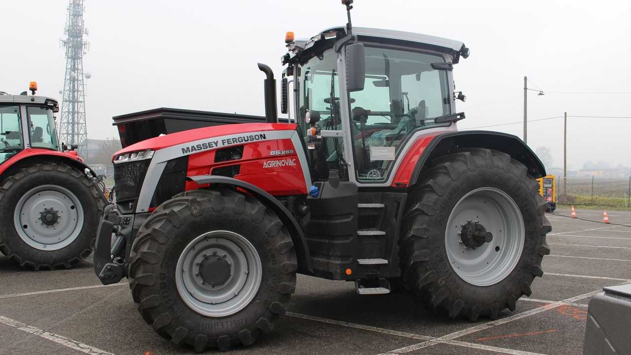 Massey Ferguson eXperience Tour 2022