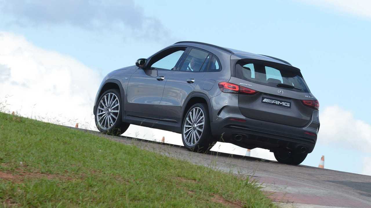 Mercedes-AMG GLA 35 4Matic (6)