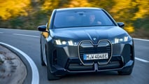 BMW iX M70 xDrive (2025) im Test