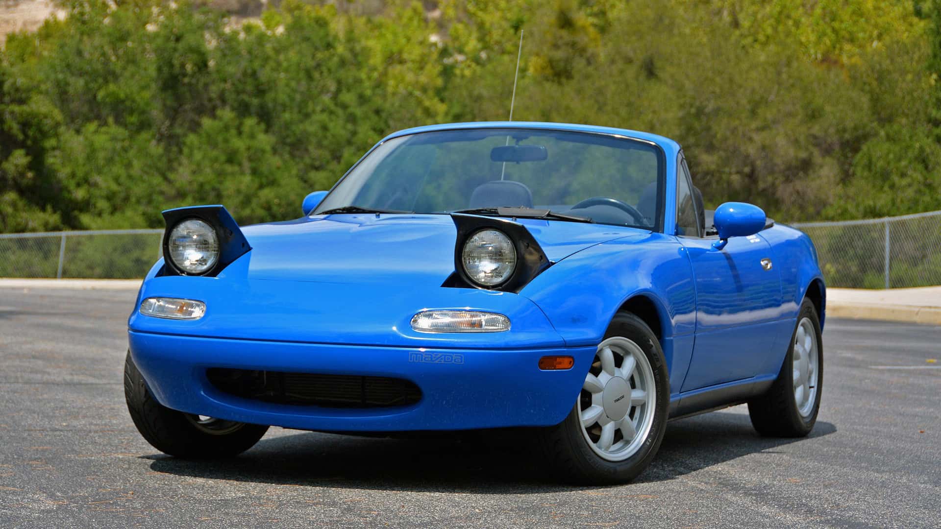 Mazda MX-5 (1989-1997): roadster como antigamente resgata o prazer