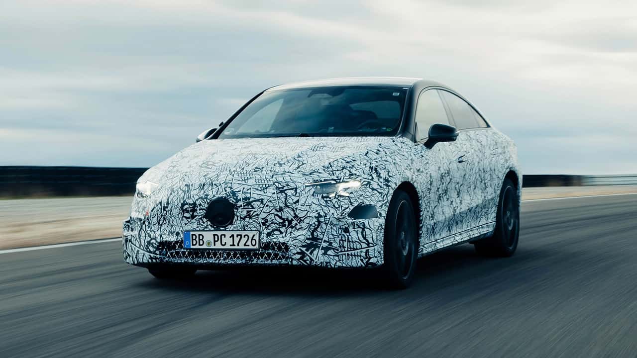 Nuova Mercedes CLA 2025, le foto teaser