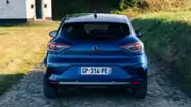 Foto - Renault Clio E-Tech Hybrid (2023), prova su strada