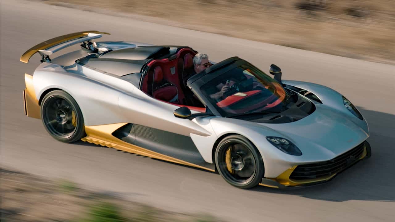 Aston Martin Valhalla Spider 