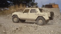 Lamborghini LM002