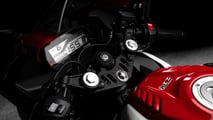Yamaha R15 70th Anniversary