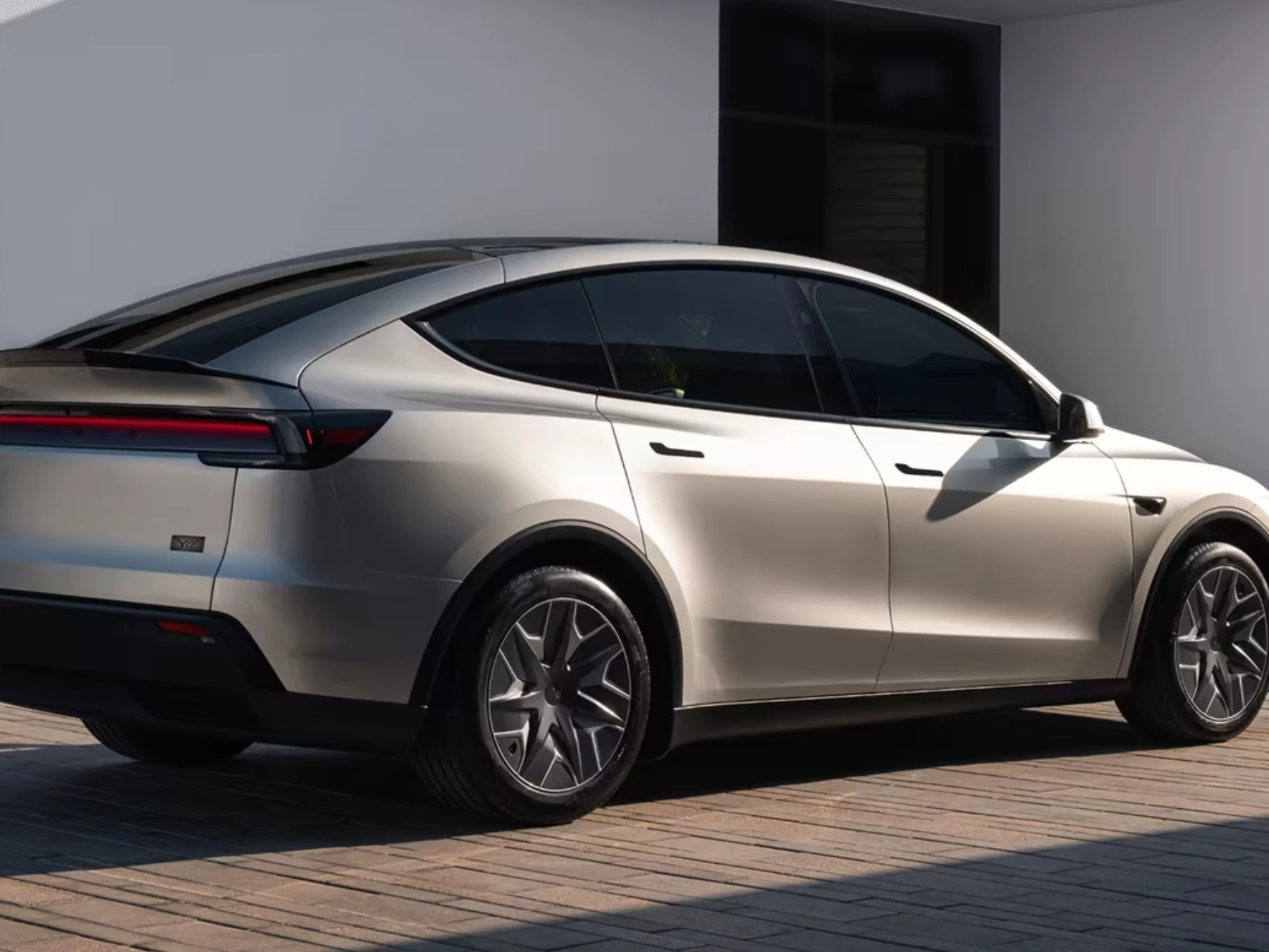 Tesla Model Y L: Price, Size, And Details
