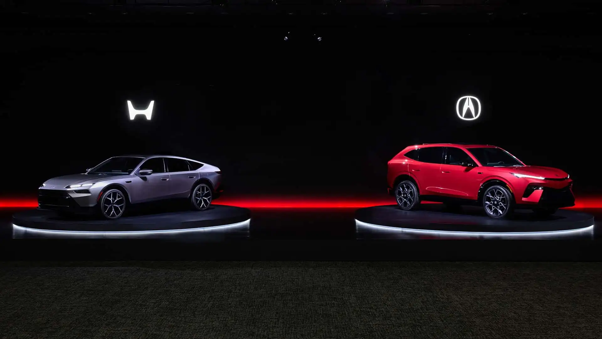 https://cdn.motor1.com/images/mgl/3WEJm6/s1/honda-hybrid-sedan-prototype-and-acura-hybrid-suv-prototype.webp