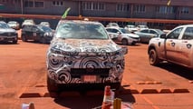 Flagra: Toyota Hilux elétrica no Brasil