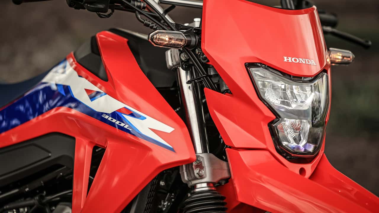 Nova Honda XR300L Tornado 2027 fica mais segura e tecnológica; veja o que muda