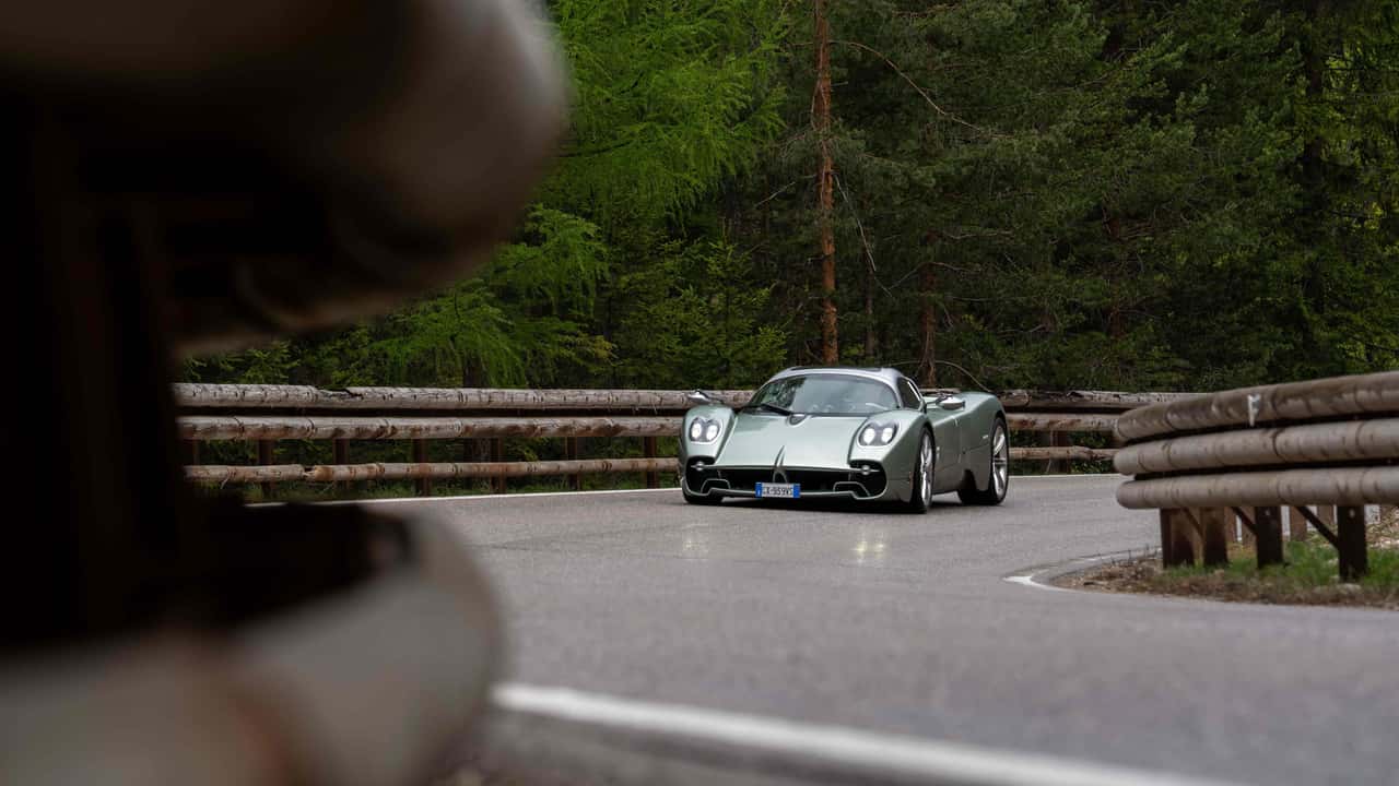 Pirelli Cyber Tyre Pagani
