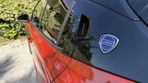 Lancia Ypsilon Turbo 100, la prova di Motor1.com