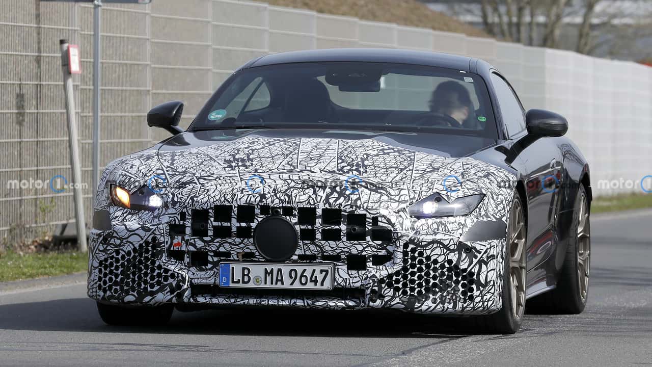 Mercedes-AMG GT Facelift (2027) Erlkönig April 2026
