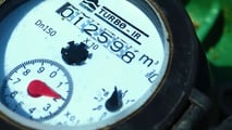 Integrare sensori, mappe satellitari, centraline connesse e dati nutrizionali nella gestione irrigua del pomodoro da industria