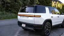 Rivian R2 (2026), la prova su strada