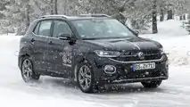 Volkswagen T-Cross restyling, le prime foto spia