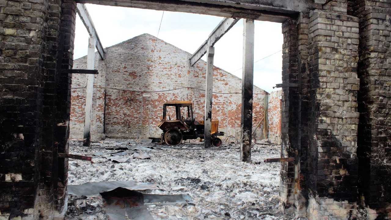 Agricoltori ucraini: coltivano e aiutano l'esercito
