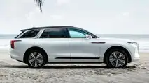 Hongqi E-HS9